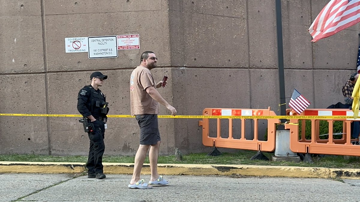 Some of our listeners would love to know when this arrest warrant for j6 rioter Taylor Taranto was issued. Here he is outside the DC jail on May 17, 2023.