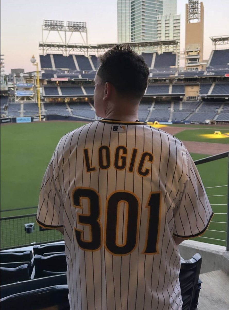 Logic rocking a custom Padres jersey for his show at Petco Park tonight 🔥