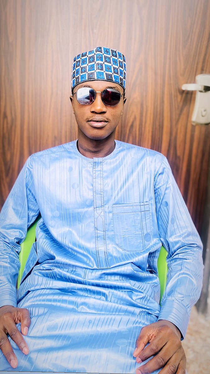 Manlikee_hara's tweet photo. Eid Mubarak 💙 https://t.co/LbggJgiLtK
