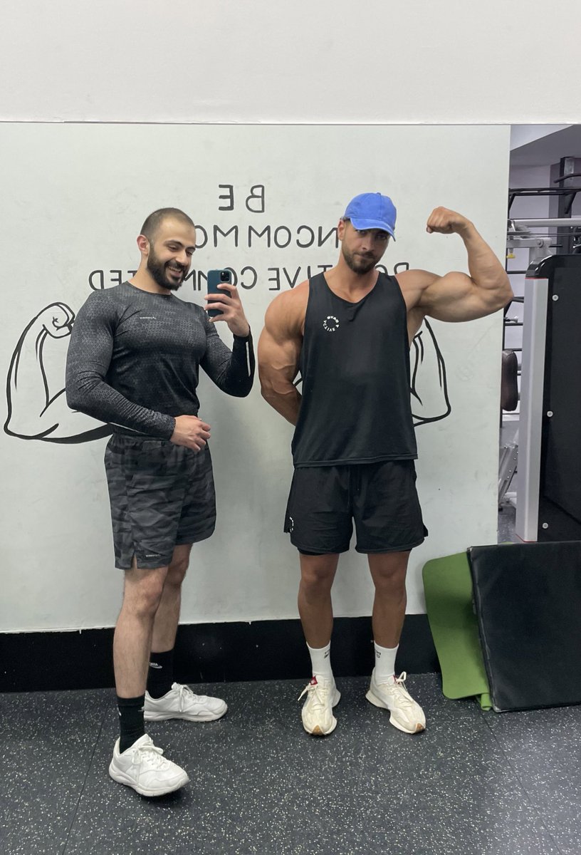 hagopsha8's tweet photo. Workout session with @_igotflo ✨🔥 https://t.co/ys1eWGQnas