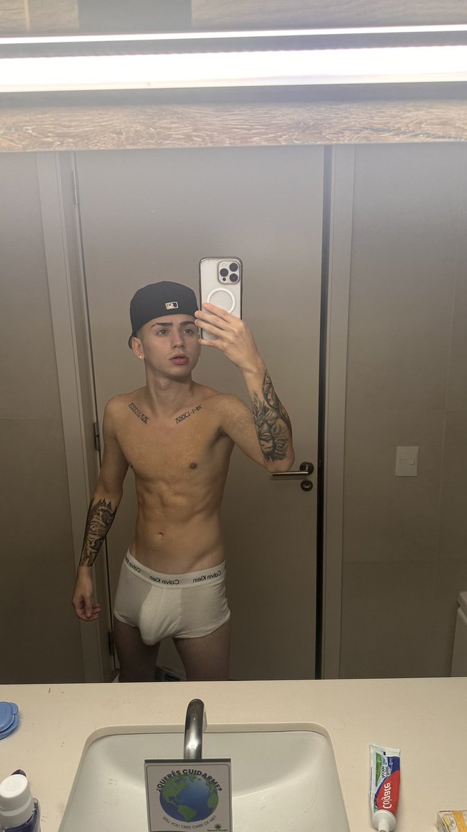 joandett0303's tweet photo. Fotitos de bienvenida a mi nuevo TW😜❌ https://t.co/UNR4Gmjh93