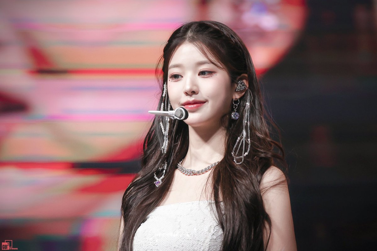 GUI_2_wy's tweet photo. 230625 타이페이

 #IVE #원영 #장원영 #ウォニョン #WONYOUNG #JANGWONYOUNG https://t.co/3eKjfOPTTM