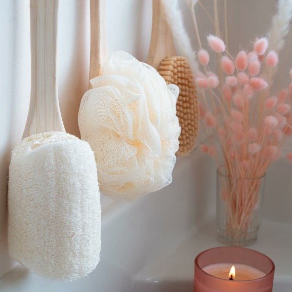 What makes us happy and joy in Summer?
Except green leaves, pink flowers and blue sky
Still comfortable bath time.
Enjoy your relax in each busy days.

#bathroom #bath #brush #sponge #loofah #bamboo #ecofriendly <a href="/balmyturkiye/">Balmy</a> <a href="/cultbeauty/">Cult Beauty</a> <a href="/Gaia_Guy/">Gaia Guy</a> thank you, have nice weekend.😊