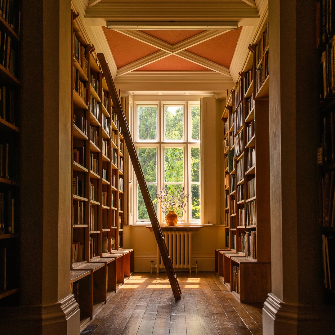 Hot Off the Press 📚: Dr Nicky Jones <a href="/unisqaus/">University of Southern Queensland</a> together with Prof Peter Billings <a href="/uqlaw/">UQ Law School</a> just published 'An Annotated Guide to the Human Rights Act 2019 (Qld)' with <a href="/LexisNexisAus/">LexisNexis Australia</a>. store.lexisnexis.com.au/products/an-an…