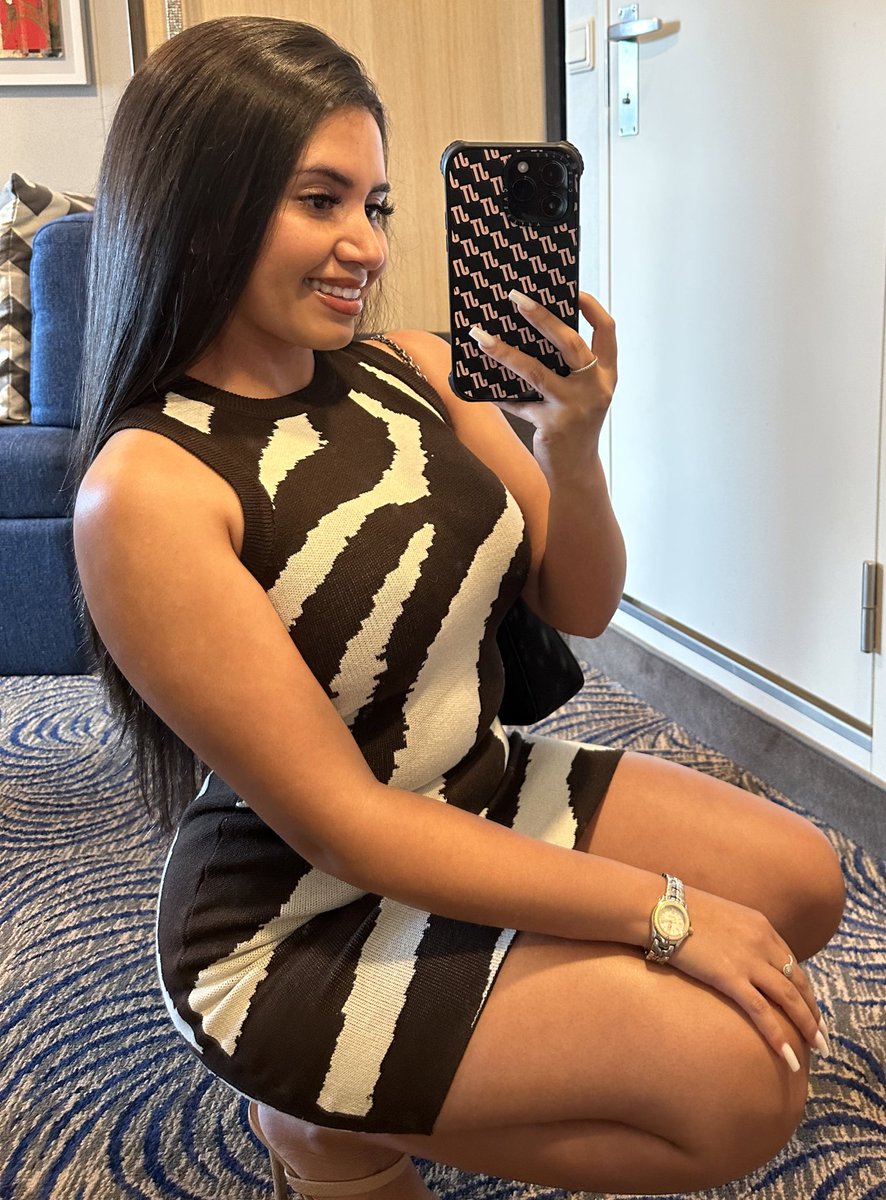 Janexy on Twitter: "Mhmm"