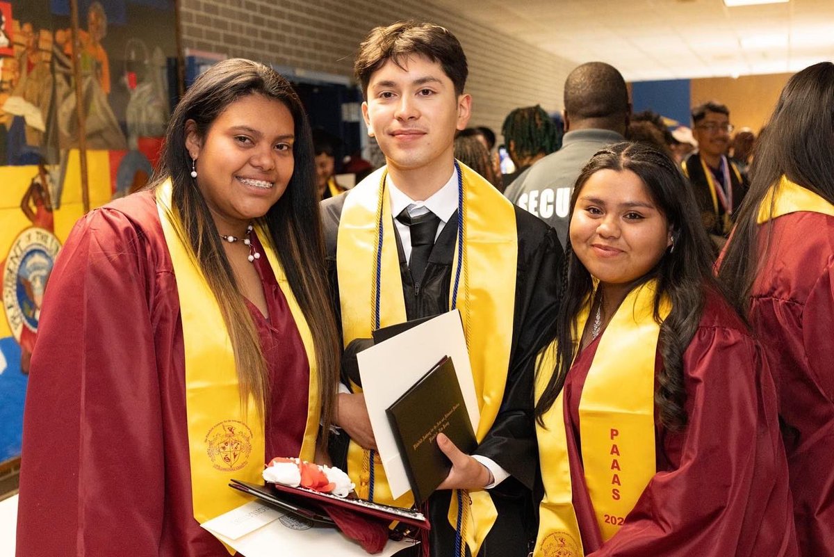 📸Have you seen the photos from this years’ graduation ceremony? Congratulations Class of 2023! #movingplainfieldpublicschoolsforward