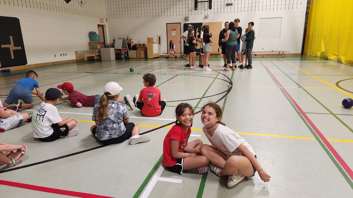 MFontanillaVan's tweet photo. Play Day fun! 🎉 Thanks to the @StBrigidHCDSB Play Day committee for planning all the activities! https://t.co/A43Rk62n9W