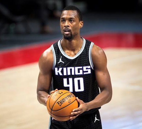 BREAKING: Harrison Barnes agrees on a 3-Year, $54 Million contract extension with the Sacramento Kings 🚨

(via @wojespn)