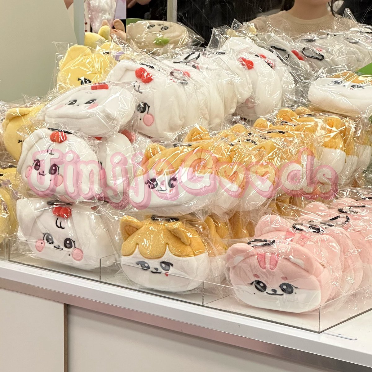 jinjjagoods_'s tweet photo. #พรีออเดอร์เกาหลี
IVE x MINIVE POP-UP STORE
'MINIVE PARK' 🌈
หิ้วแล้ว✅
✈️Minive Pouch
🛒ไม่มีการ์ดสุ่ม 400฿
📮ค่าส่ง j&t 60฿
📲Dm /💚Line @eym7400v
#IVEThePromQueens #ตลาดนัดive #ตลาดนัดไอบึ #ตลาดนัดไอฟ์ #MINIVE #MINIVEPARK #รับหิ้วเกาหลี #หิ้วเกาหลี https://t.co/F9grrOjLZW
