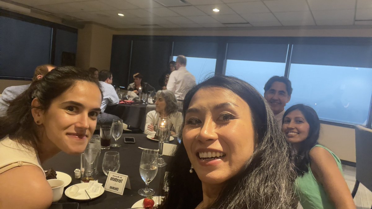 YatingWang885's tweet photo. 🎉 Celebrating a remarkable career for brilliant Dr. Bloom at his retirement party! 🎉 Grateful for his tireless dedication to oncology and the countless lives he’s touched. Wishing him an amazing retirement filled with joy and new adventures. #DrBloom #Oncology #Retirement https://t.co/mdojv432qa
