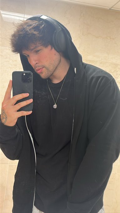 Simple https://t.co/t25VOR9Fli