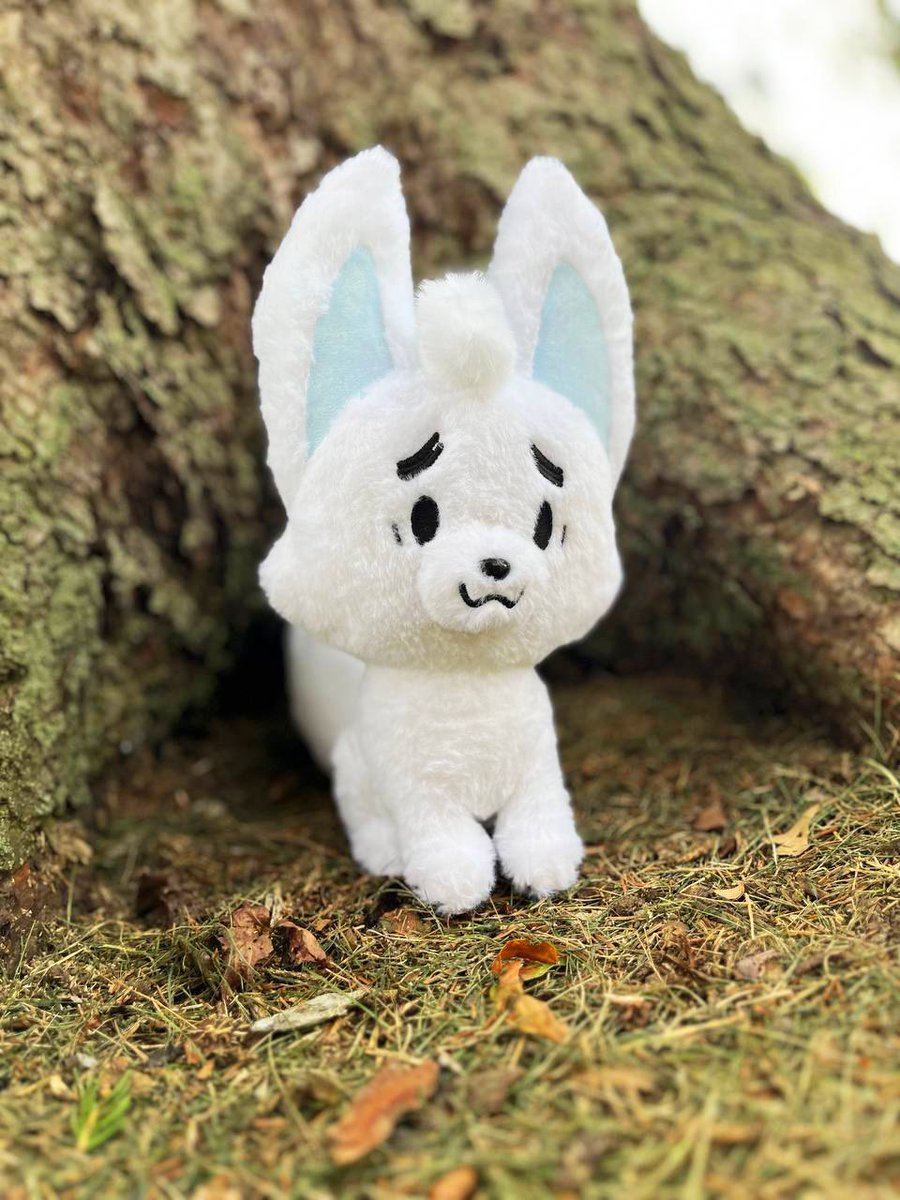 anxiety_fox's tweet photo. Introducing, a new limited Anxiety Fox plush! This little guy is 8 inches tall (without ears), so easy to take where ever you go!

I hope you guys enjoy it! ;_; Orders will open next week! https://t.co/B9bxrW7evX