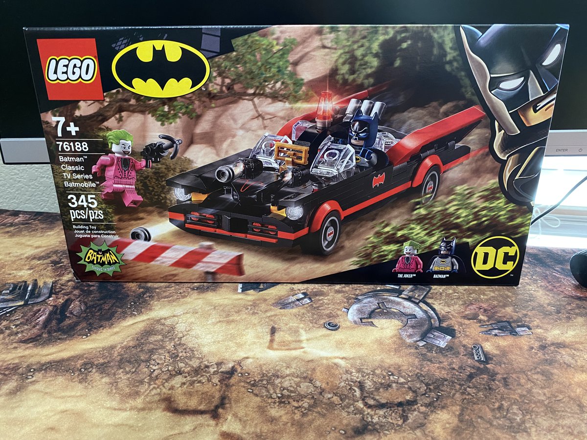 GrandAdmQuack's tweet photo. Quackers we are #LIVE on #TWITCH, join as my trusty side-kick! As we build the #Batman Classic #Batmobile #LEGO Set #76188, lets patrol the outskirts of Gotham this evening! #mentalhealth #smallstreamer https://t.co/TsGEB61ooh https://t.co/DMA8aRMvl0
