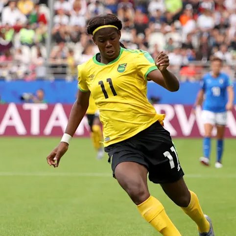 Jamaican Women’s National Team seeking crowdsourced funding ahead of World Cup 🇯🇲 Per @TheAthletic, The Reggae Girlz are seeking $175,000 to cover the cost of accommodations and food for their second ever World Cup.