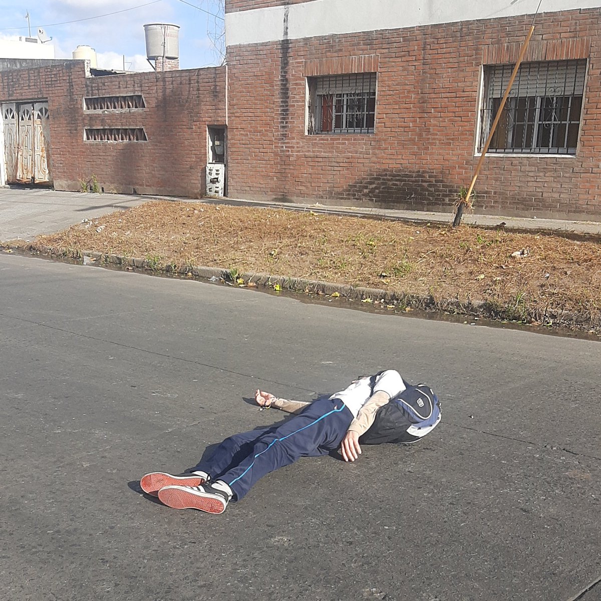 sobreviví a la semana de pruebas pero a que costo