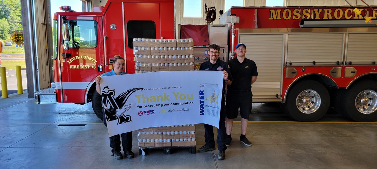 KingBeverage's tweet photo. We are proud to partner with @AnheuserBusch and @NVFC to deliver more than 2,352 cans of emergency drinking water to our local heroes at Lewis County Fire District 3 in Mossyrock, WA. https://t.co/qP2SlDQivd