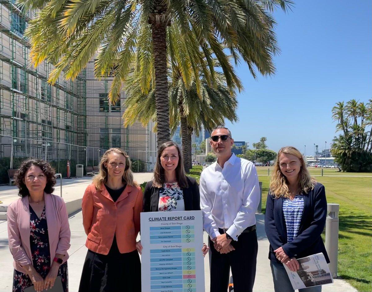 DynamicActions's tweet photo. Today HCS, @sdclimatefund &amp; LCVSD released the 2nd Elected Official #ClimateReportCard for the @SanDiegoCounty Board of Supervisors, SD
@MayorToddGloria &amp; @SDCityCouncilmembers. Big thx to @SupLawsonRemer &amp; @SeanEloRiveraD9 for speaking &amp; to the many media outlets that showed up! https://t.co/1UcICJPJtb