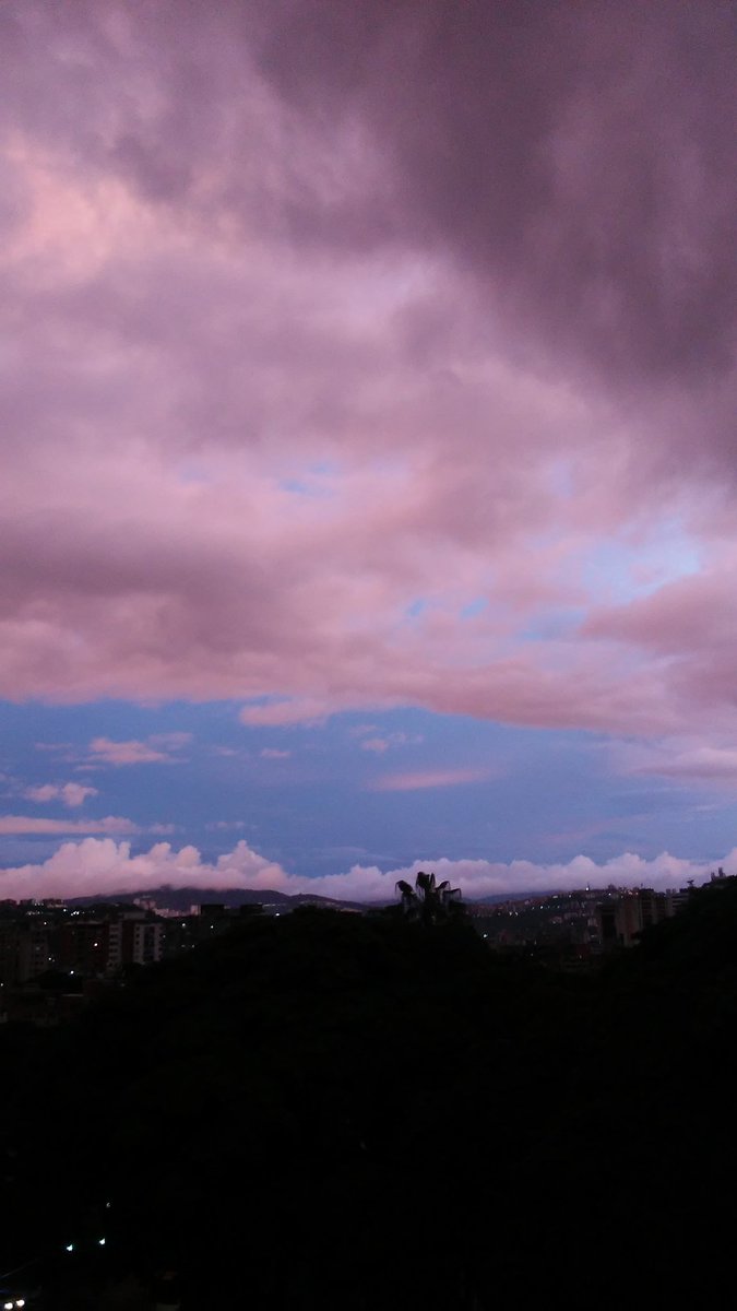 mujerqueguisa's tweet photo. Ese azul 😍 https://t.co/cKvFzaTEAc