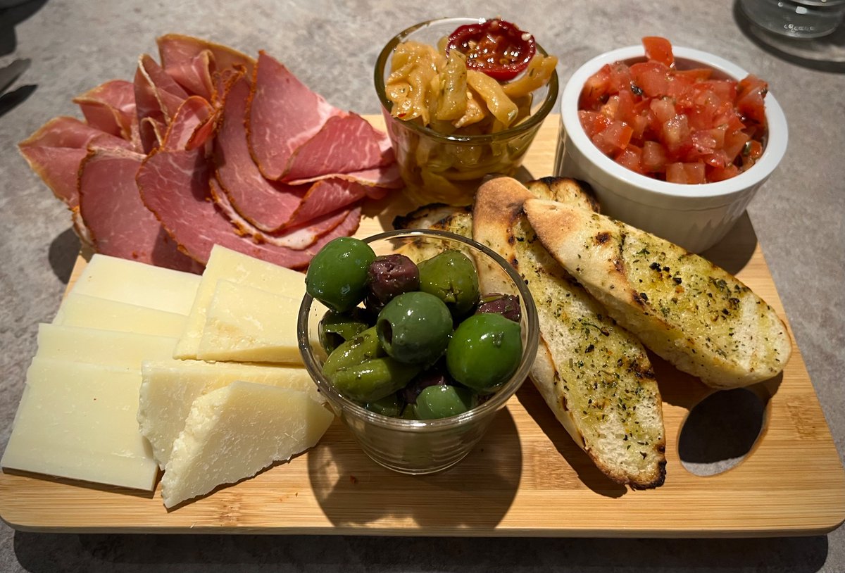 The Calgary Italian Cultural Centre tweet media