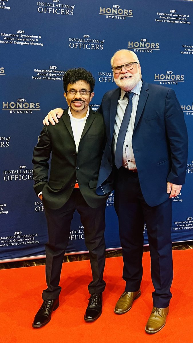 jayamanya's tweet photo. Red carpet moment with Dr. Shaun Caldwell. The ASRT treasurer and radiation therapy program director at MD Anderson Cancer Center #ASRT23 #onlyatasrt https://t.co/MvSc6nWpZF