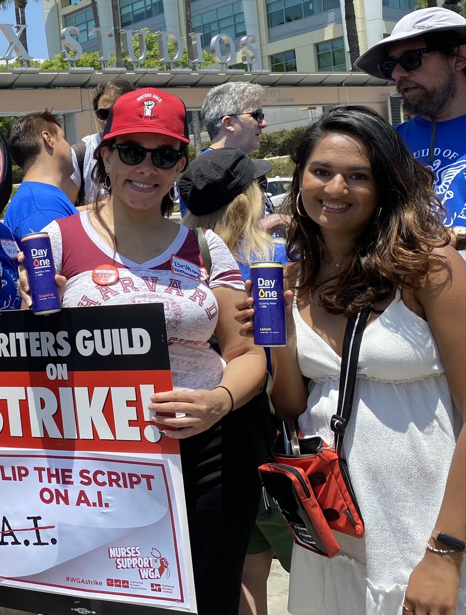 👏🏼👏🏼👏🏼 So impressed by how much my managers @CartelHQ are supporting #screenwriters during the #WGAStrike. Geoff Silverman has marched with me on multiple #WritersStrike lines and @stanspry helped get @DrinkDayOne #CBD water out to the picketers! #WGAStrong #WGA  👏🏼👏🏼👏🏼