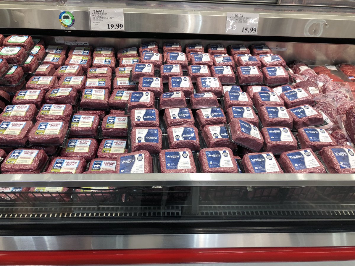 何だかまだ現実味が無いけど、アメリカはキノコ派が多い事が分かった🍄 

It's still unrealistic, but I found out that there are a lot of mushroom lovers in America🍄 