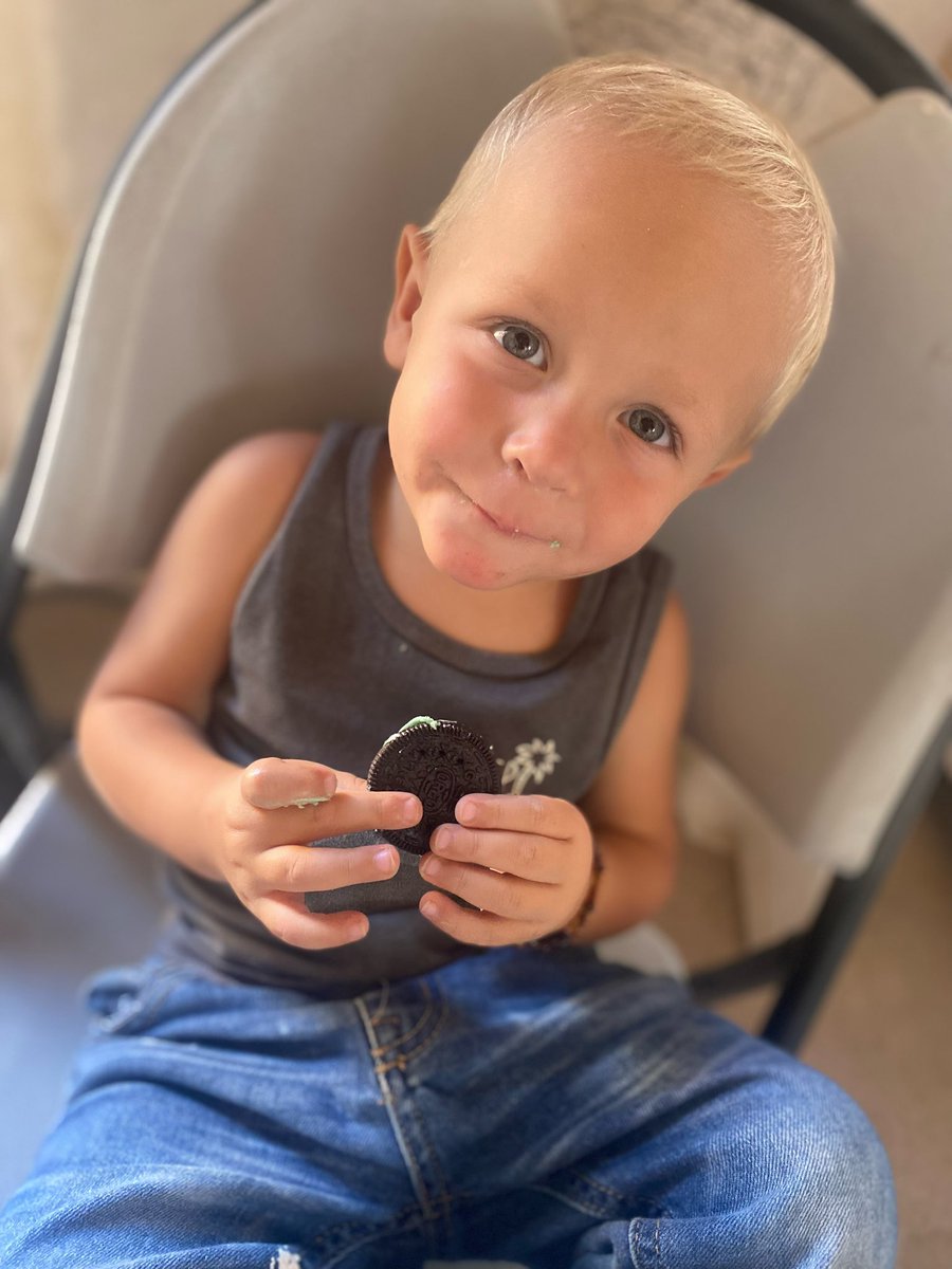 MEdwardsWrites's tweet image. This is my nephew, Ozzy. He is absolutely perfect.

This is my reason why Arizona needs 100 year water security and not to drop it down to 50 years just to keep building.

#AZWater