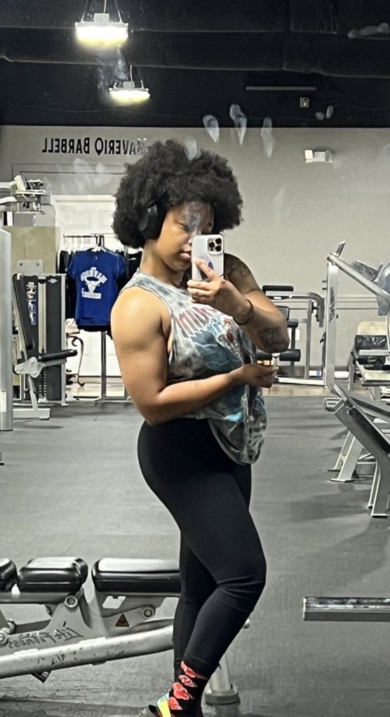 Commissions Open 24/7🔞 on Twitter "RT ItsMomochan Anyways, to all my