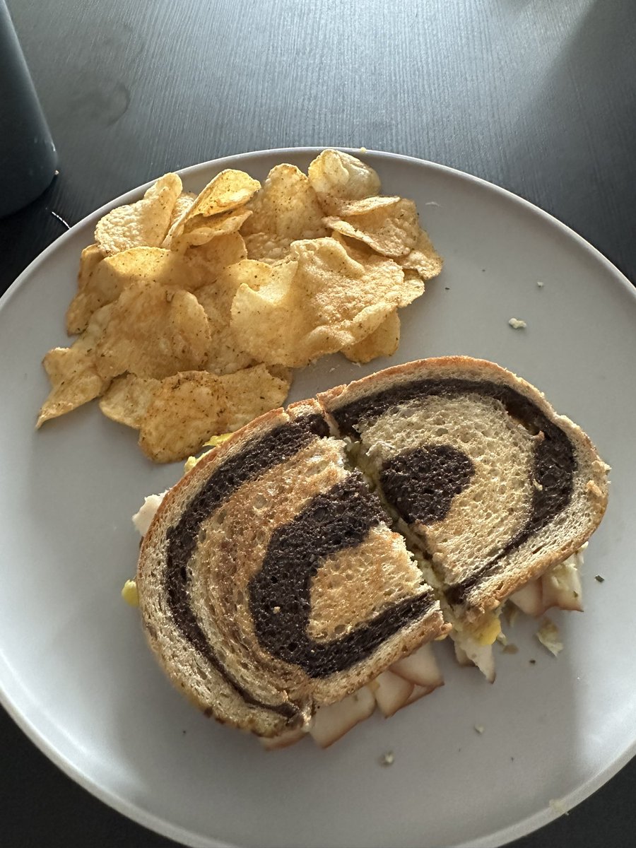 Egg sandwich and more jalapeño chips than what’s on the plate