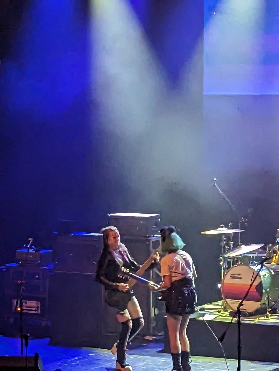 Mark Fogel tweet media