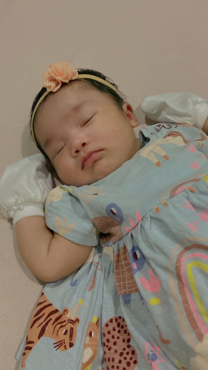 rinasharina_'s tweet image. Hannah Safiyya ❤️ 

#BabyFlower
#OneMonthOld