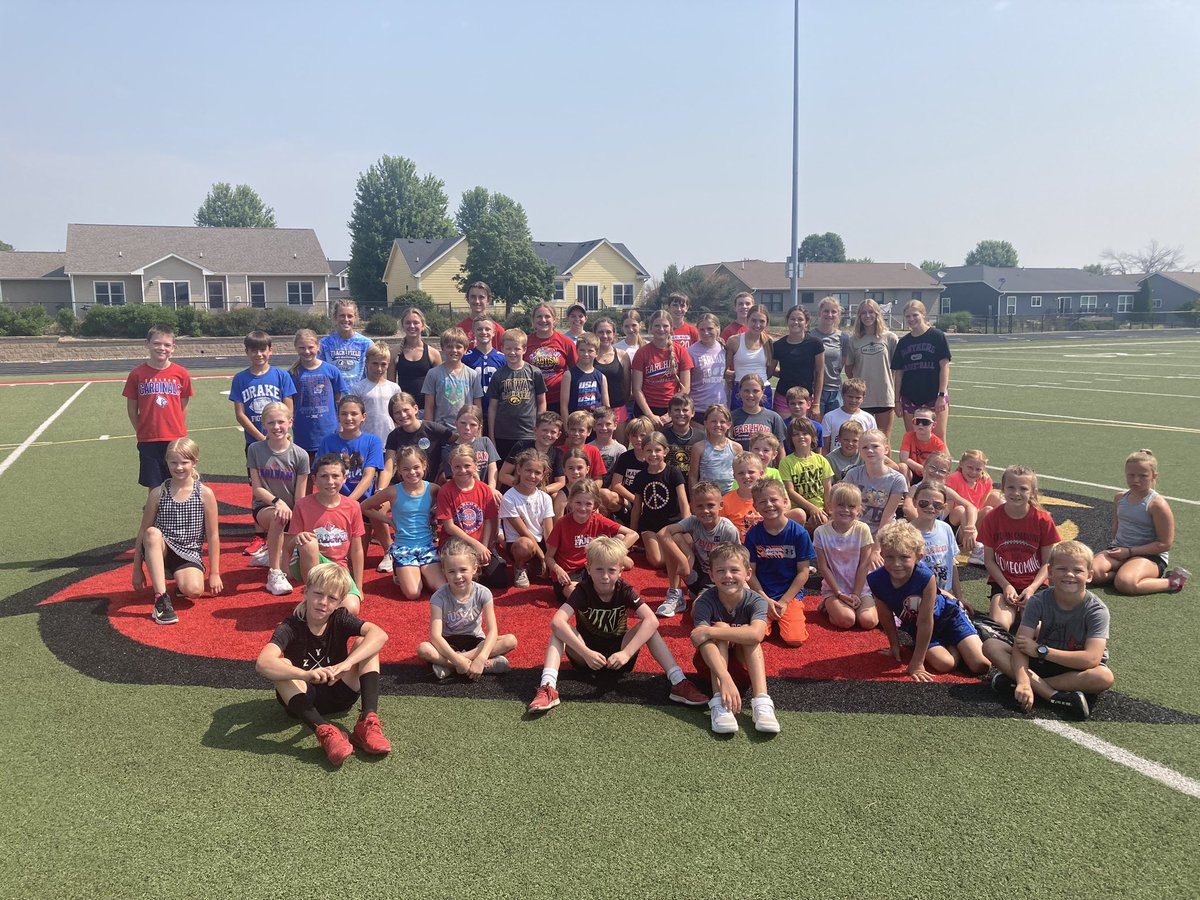 Earlham Track&Field tweet media