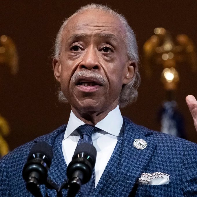 Every time something makes news regarding black people AL SHARPTON has to stick his pathetic ass right in the middle of it. He apparently doesn't realize he is irrelevant. He's a piece of trash!