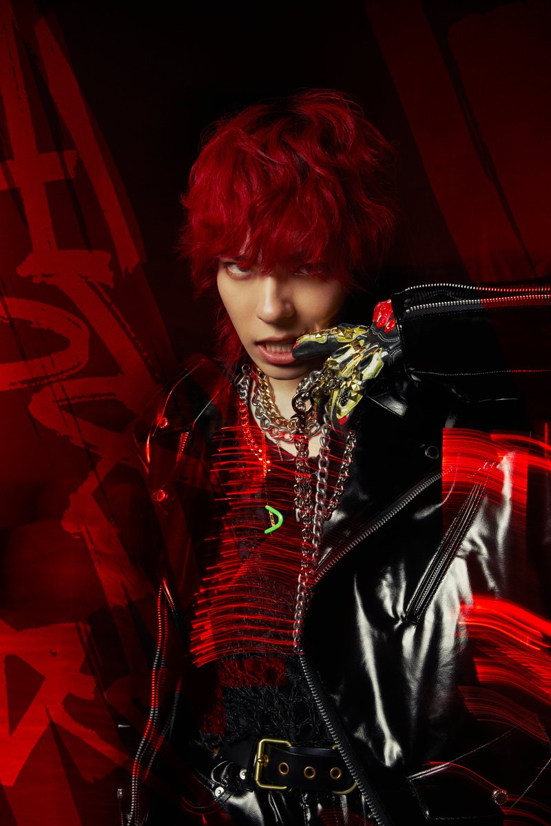 xy___official's tweet photo. -Band-
Vocal #KARMA 
Vocal/RAP #GAI 
＿＿＿＿＿＿＿＿＿＿＿＿＿＿
#XY Debut single
『#CrazyLove』 Digital Release
＿＿＿＿＿＿＿＿＿＿＿＿＿＿
https://t.co/hfpN43K8Ms

#XY_CrazyLove #YOSHIKI
@YoshikiOfficial
@RealGold_XY https://t.co/yWGs2NfHVb