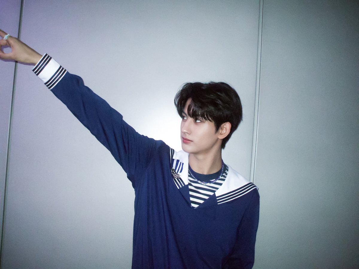 [📋] YOUNITE 4TH EP '빛 : BIT Part.1' 음악방송 BEHIND 2탄📷

cafe.daum.net/YOUNITE/Ymht/27

#YOUNITE #유나이트 
#빛_BIT_Part1 #WATERFALL 
#브랜뉴뮤직 #BRANDNEWMUSIC