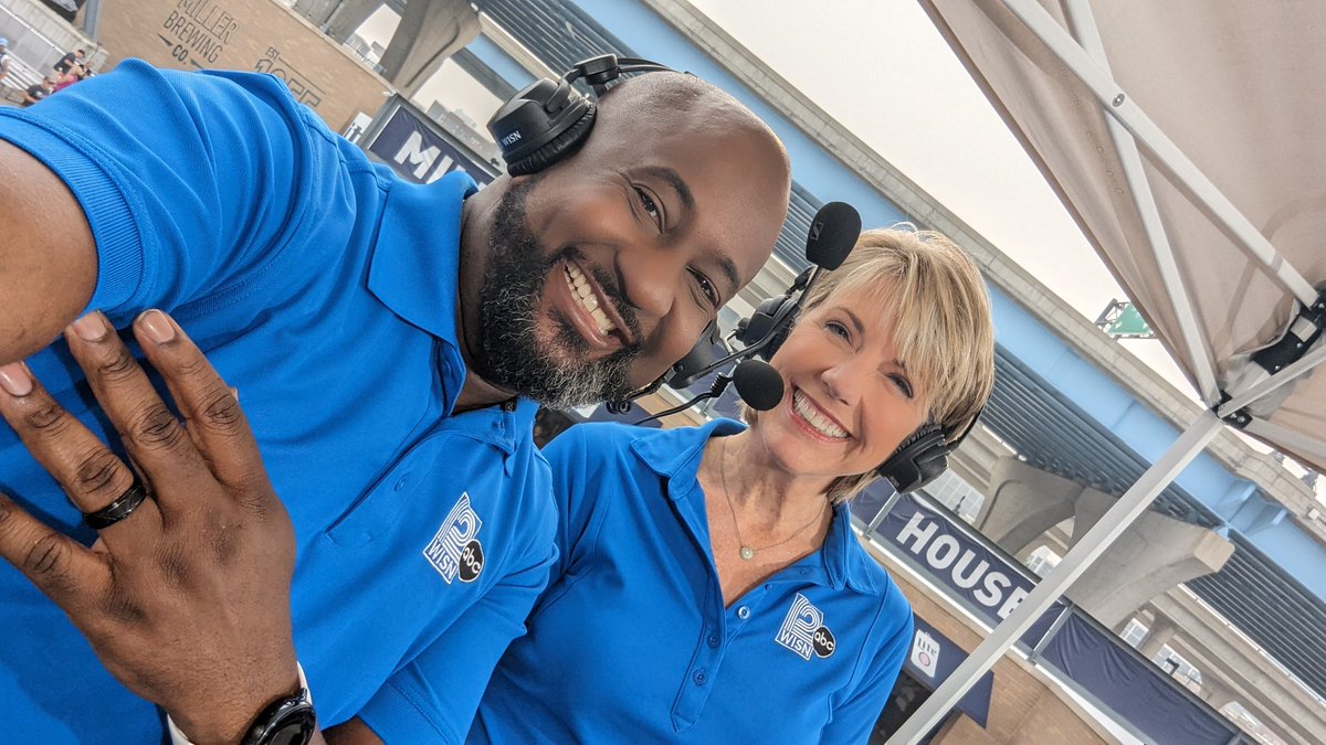 DRoseTV's tweet photo. In the field at 4, 5, 6 and 630. Then back at it at 10 in the studio with @JoyceGarbaciak @WISN12News #AllInADay https://t.co/iDyRjSSaDI