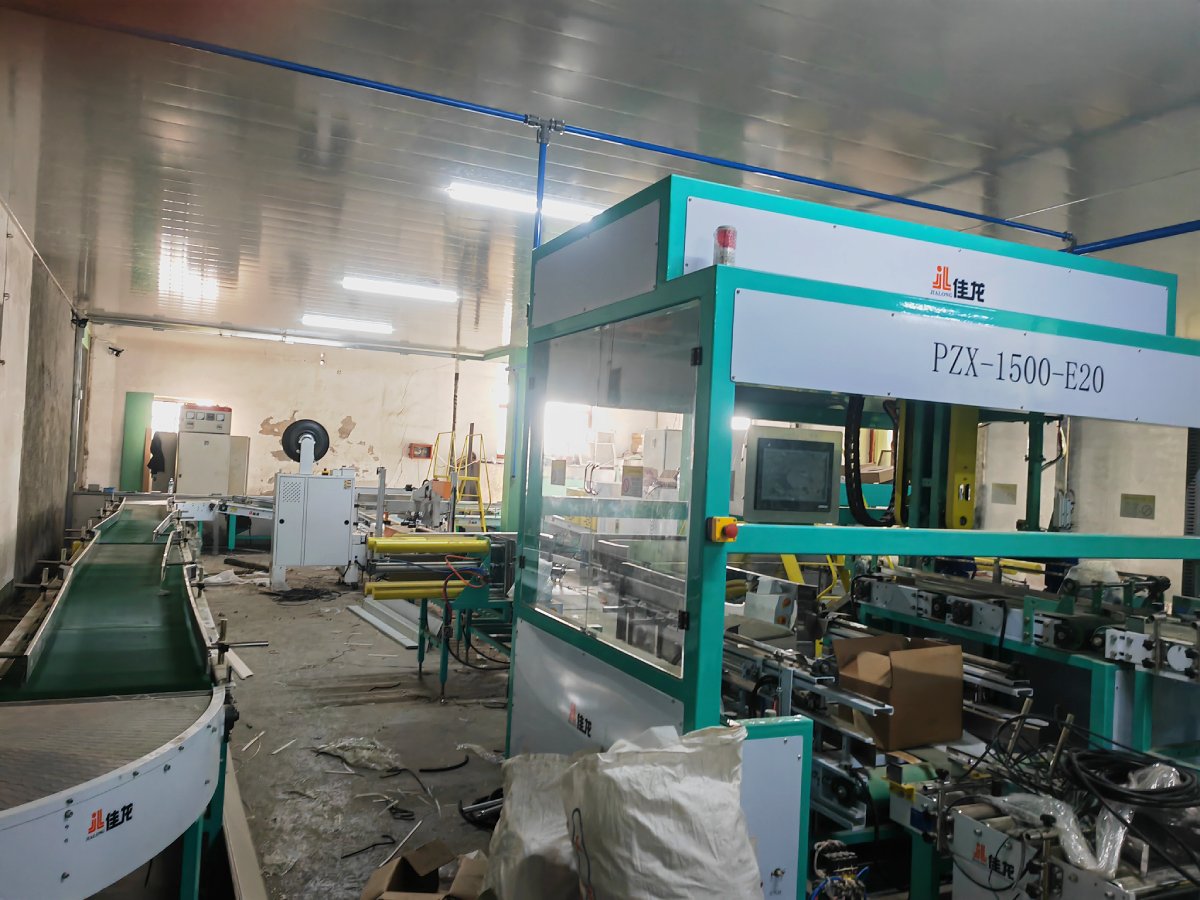 JialongOfficial's tweet image. Customer site, Jialong packing machine install and commission. 
PP woven/ PE bags rice packing machine ZDB-900-Q30,  
Pillow shape vacuum packing PZB-600-F20,
Case packer for pillow shape vacuum packages PZX-1500-E20.

#RicePackingMachine
#RiceBaggingMachine
#RicePackagingMachine