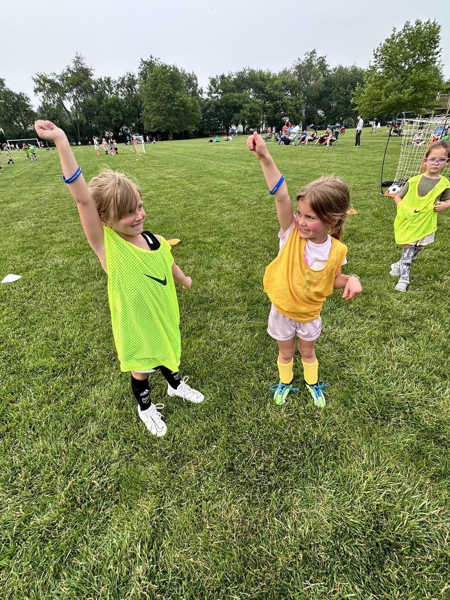 Dave Merrick (@coach_merrick1) on Twitter photo The 4th Quarter: Last day of Lions Camp and today’s hardest workers! <a href="/GLHS_Athletics/">Gahanna Lincoln Athletics</a> <a href="/glhswomensoccer/">Gahanna Girls Soccer</a> <a href="/stuholden/">Stu Holden</a> The 4th Quarter: Last day of Lions Camp and today’s hardest workers! <a href="/GLHS_Athletics/">Gahanna Lincoln Athletics</a> <a href="/glhswomensoccer/">Gahanna Girls Soccer</a> <a href="/stuholden/">Stu Holden</a>