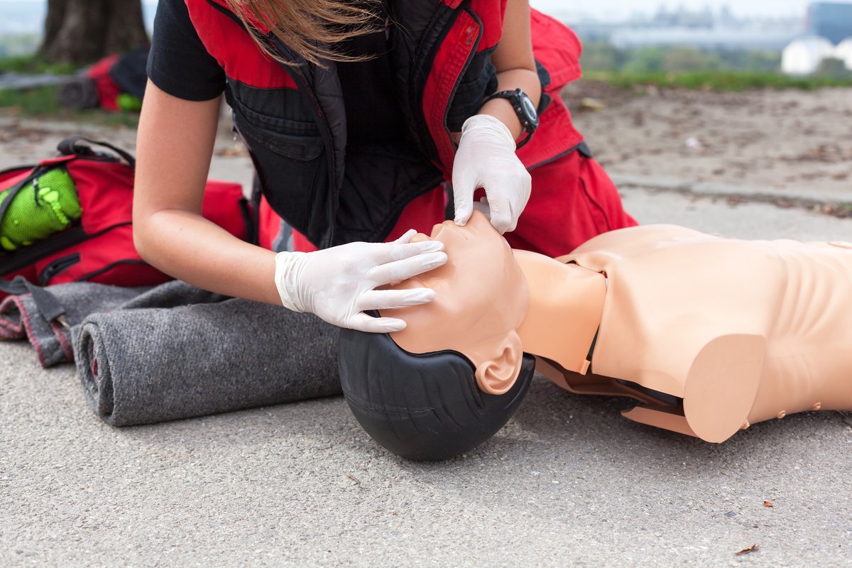 💙CPR & FIRST AID CERTIFICATION💙This blended course offers an online class followed by a 60 minute skills practice at Fitwize. Next skills practice is 7/15, 1-2pm. Register here:

fitwize4kids.com/ashburn/activi…
#cprcertification #firstaidcertification #fitwize4kidsashburn
