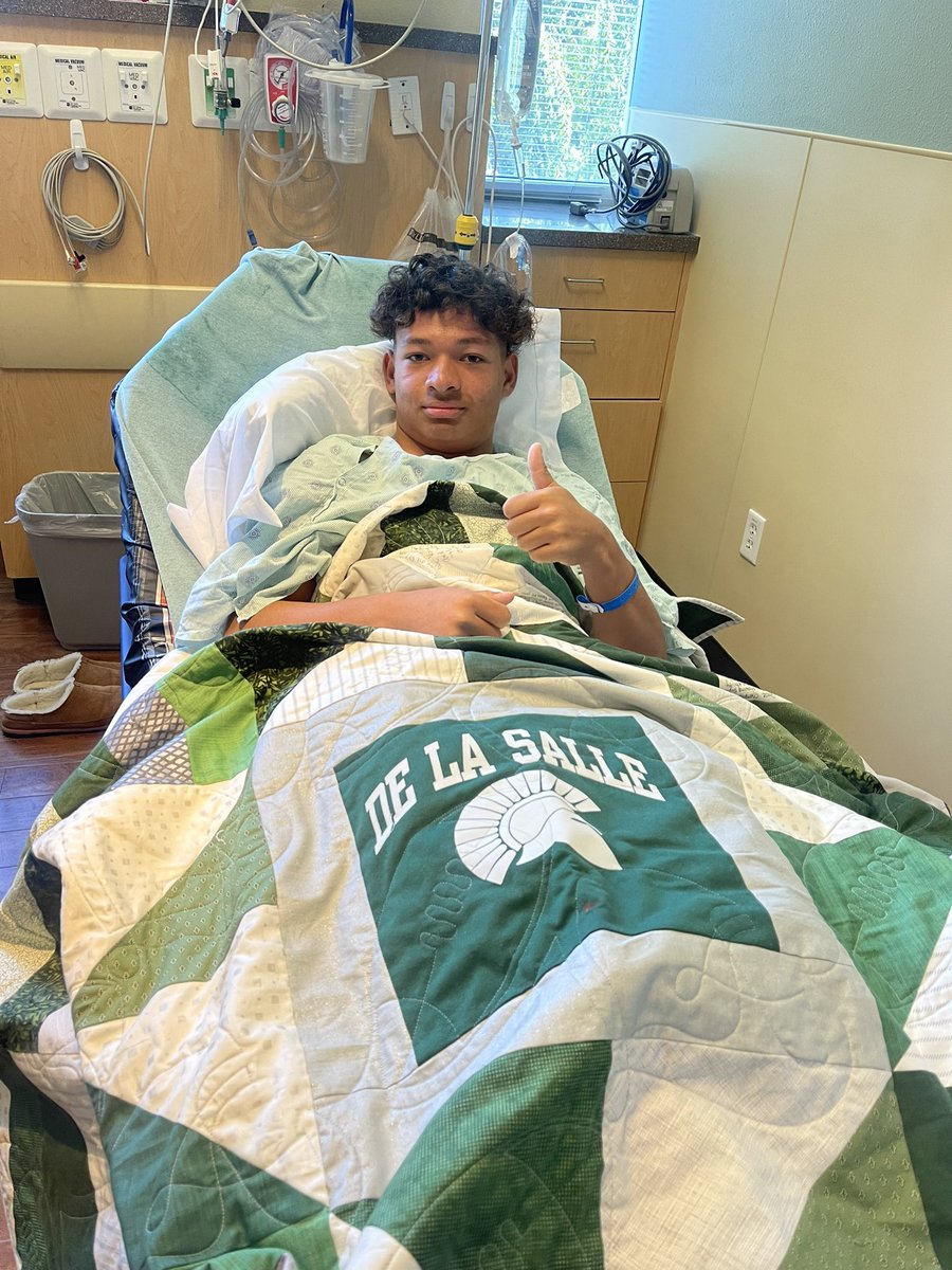 Unfortunately my freshmen season has came to a end early due to my shoulder surgery. Happy to be out of pain, getting rehab and getting faster bigger stronger for sophomore season. Can’t wait to get to work !