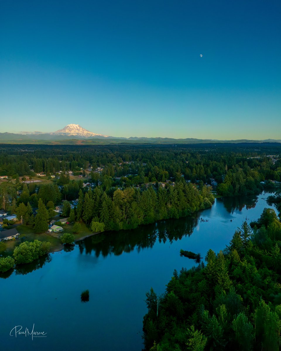 A special night in the Pacific Northwest. ❤️