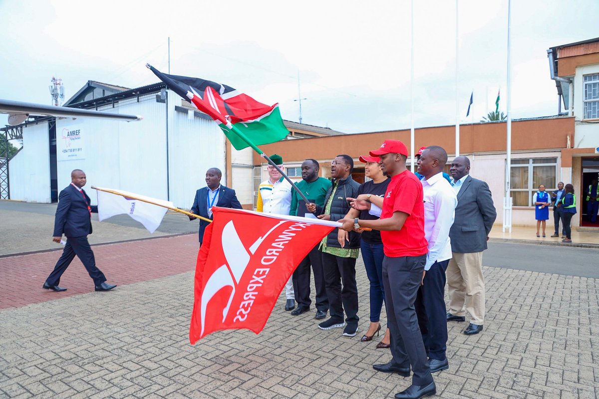 GeorgeSpencerX_'s tweet photo. Experience Convenience and affordablility in the skies ! Skyward Express Introduces Direct Flights from Nairobi to Kitale with as low as ksh 6,900 #FlyToKitale https://t.co/aU3SbSbjJ6