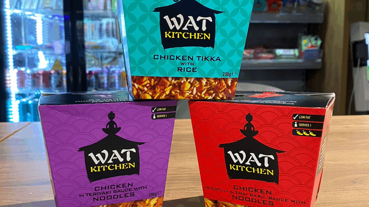 expressrefresh's tweet image. Our Micro Market welcomes another touch of convenience with delicious new @WATKITCHEN snack boxes. 

Stylish street food style snack boxes, authentic recipes and flavours, made with only fresh ingredients. We can't wait for our customers to try them!

#watkitchen #snackboxes