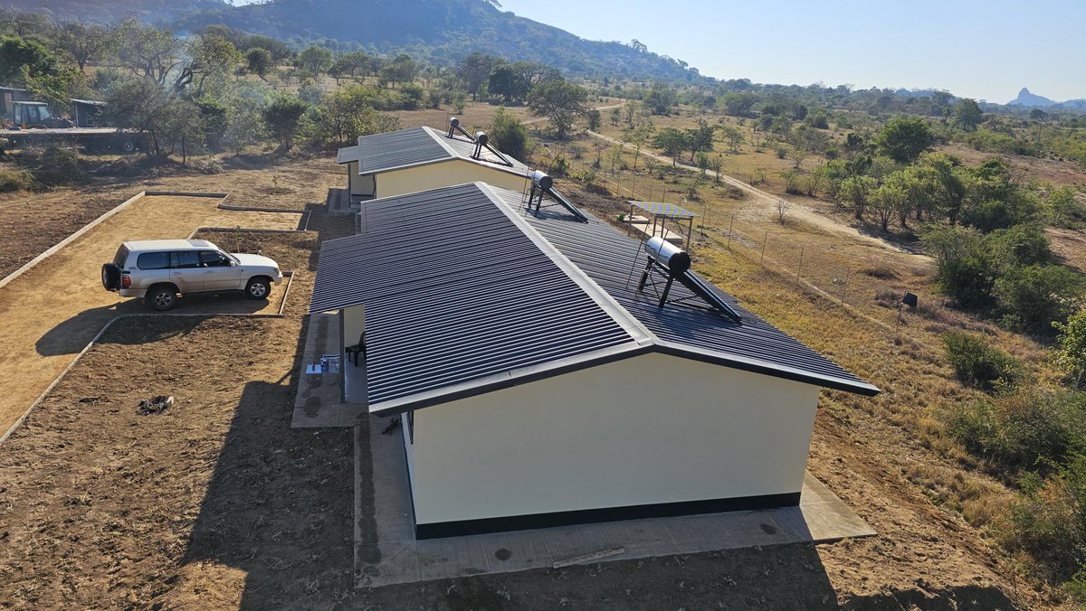 Built2CareZim's tweet photo. Mataga Health Centre is nearing completion, with all identified snags being attended to and final clearing progressing. The delivery of medical equipment has begun, with import licenses for other medical and non-medical items currently in process. https://t.co/vxcIXmS4ax