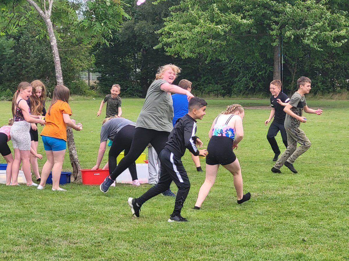 Mrs Wright and P7 tweet media