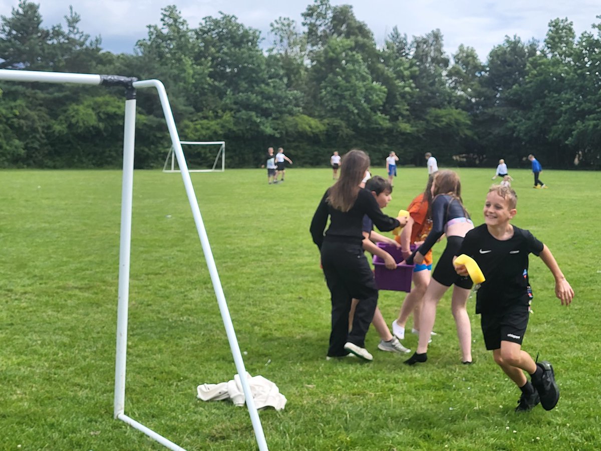 Mrs Wright and P7 tweet media