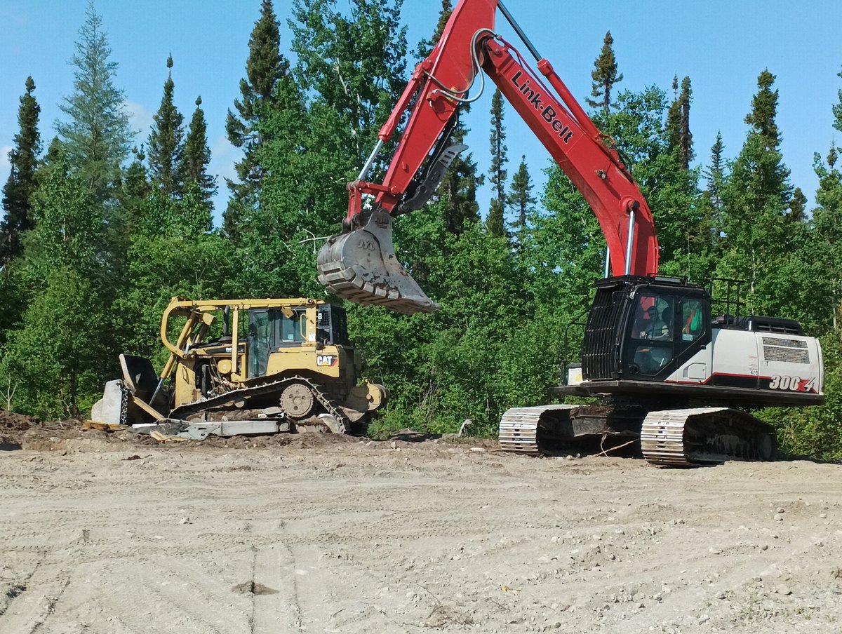 Después de 16 días de trabajo intenso y experiencias inolvidables en el complejo de incendios 🔥 de Chibaugamau, Quebec, Canadá 🇨🇦, acabamos de llegar a casa y en breve haré algunas reflexiones sobre operaciones👷, logística🛻y cómo no de maquinaria pesada🚜