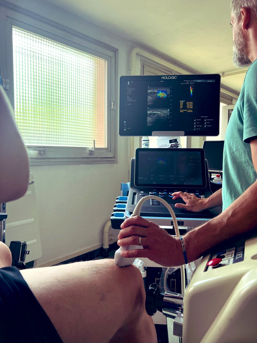 CEPCometti (@cepcometti) on Twitter photo Nouvel echographe <a href="/CepCometti/">CEPCometti</a>. C'est parti pour quelques experimentations sur #entrainement, #etirements, #vibrations, #fatigue... avec un peu d'elastographie notamment.
<a href="/ufrstaps_dijon/">UFR STAPS Dijon - Le Creusot</a> @univbourgogne <a href="/LabCaps_Dijon/">Labo INSERM CAPS, Dijon</a> <a href="/NBabault/">Nicolas Babault</a> <a href="/ChristosPaizis/">Christos Paizis</a> <a href="/denisclvieira/">denisclvieira</a> Nouvel echographe <a href="/CepCometti/">CEPCometti</a>. C'est parti pour quelques experimentations sur #entrainement, #etirements, #vibrations, #fatigue... avec un peu d'elastographie notamment.
<a href="/ufrstaps_dijon/">UFR STAPS Dijon - Le Creusot</a> @univbourgogne <a href="/LabCaps_Dijon/">Labo INSERM CAPS, Dijon</a> <a href="/NBabault/">Nicolas Babault</a> <a href="/ChristosPaizis/">Christos Paizis</a> <a href="/denisclvieira/">denisclvieira</a>