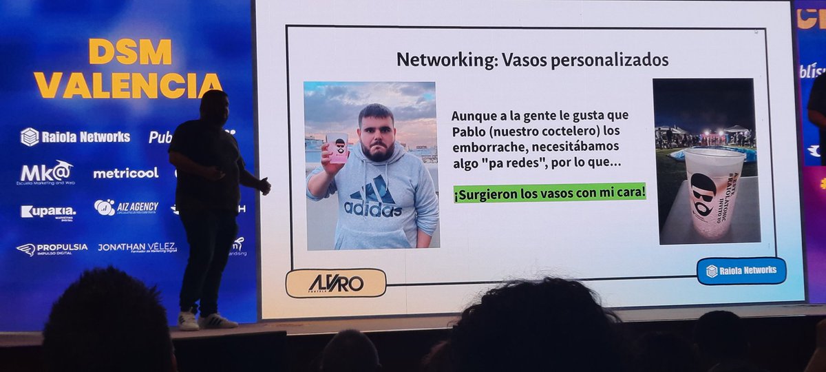 raquelgonzalo89's tweet photo. Aprendiendo la importancia del #merchandaising y de tener un buen coctelero 😂 en un #evento con Álvaro Fontela de @RaiolaNetworks
#DSMValencia
@escuelamktweb https://t.co/pT3L5KH9Lm