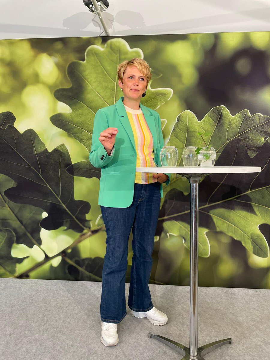 Det behövs satsningar på inhemsk produktion av insatsvaror, bränsle och energi, till exempel fossilfri mineralgödsel och biogas. Att det gynnar både vår matförsörjning och vår krisberedskap var mitt viktigaste budskap i @Swedbanks välbesökta seminarium.  #LRFiAlmedalen #almedalen